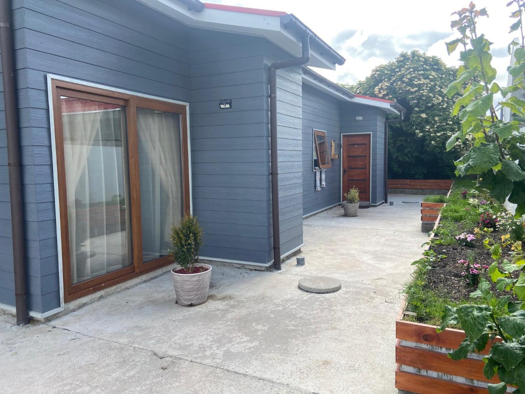 Cabanas Bosque Austral Punta Arenas Exterior photo
